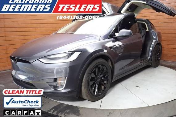 TESLA MODEL X 2018 5YJXCBE20JF104163 image